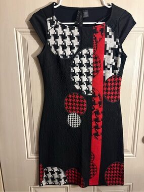 Desigual Women’s SMALL Mini Julia Dress Red,Black,White Pattern Abstract